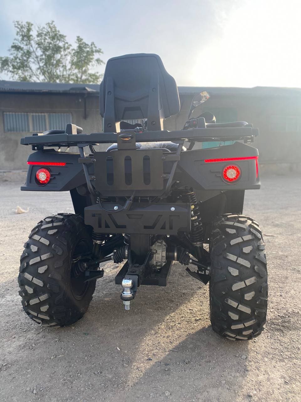 Квадроцикл LINHAI-YAMAHA M650L Promax 4x4 EFI (ПСМ) Фото 14 Квадроцикл LINHAI-YAMAHA M650L Promax 4x4 EFI (ПСМ) Обзор-Фото 14