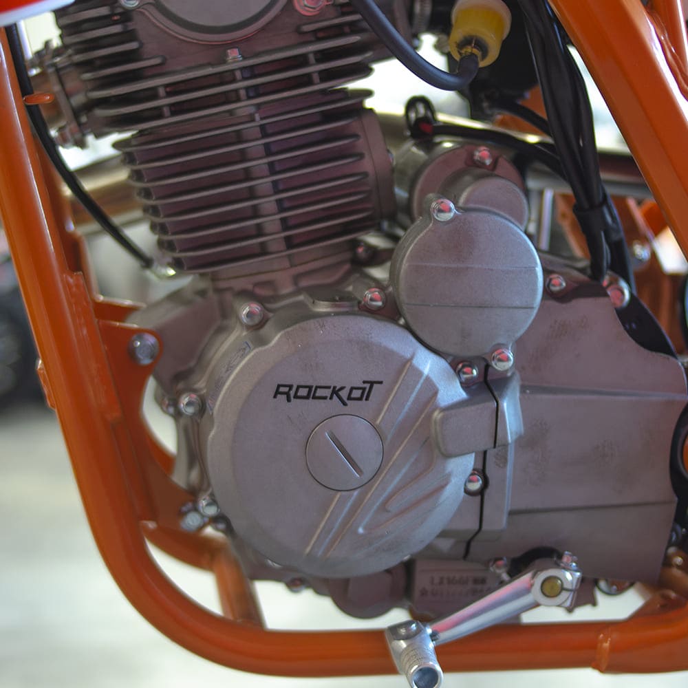 Мотоцикл кроссовый эндуро ROCKOT R5L Foxfire (250cc, 166FMM (YB250D) Фото 8 Мотоцикл кроссовый эндуро ROCKOT R5L Foxfire (250cc, 166FMM (YB250D) Обзор-Фото 8