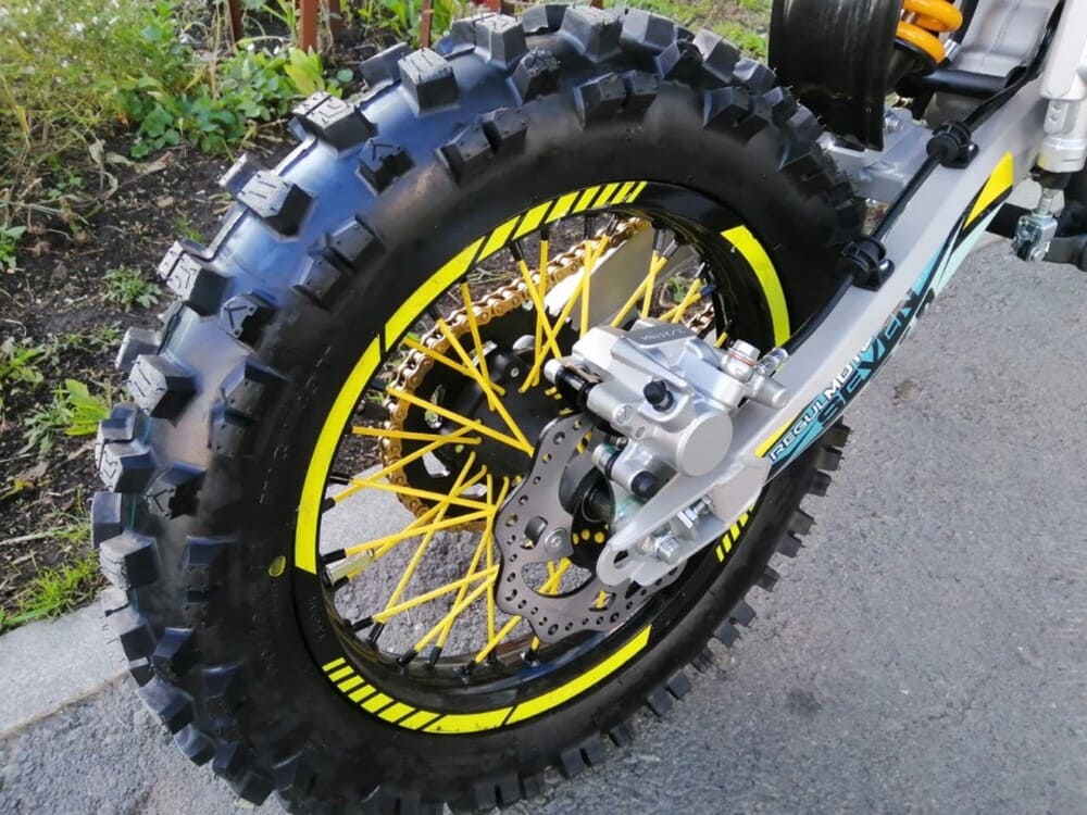 Питбайк REGULMOTO Seven 125E PITBIKE электростартер Фото 27 Питбайк REGULMOTO Seven 125E PITBIKE электростартер Обзор-Фото 27