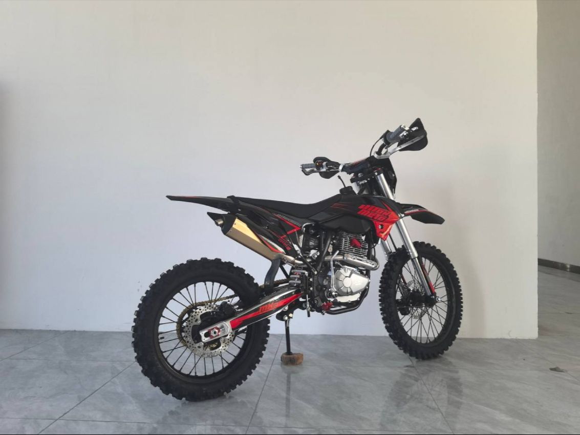Мотоцикл PITONMOTO MX3 PR300 21/18 ENDURO Фото 3 Мотоцикл PITONMOTO MX3 PR300 21/18 ENDURO Обзор-Фото 3