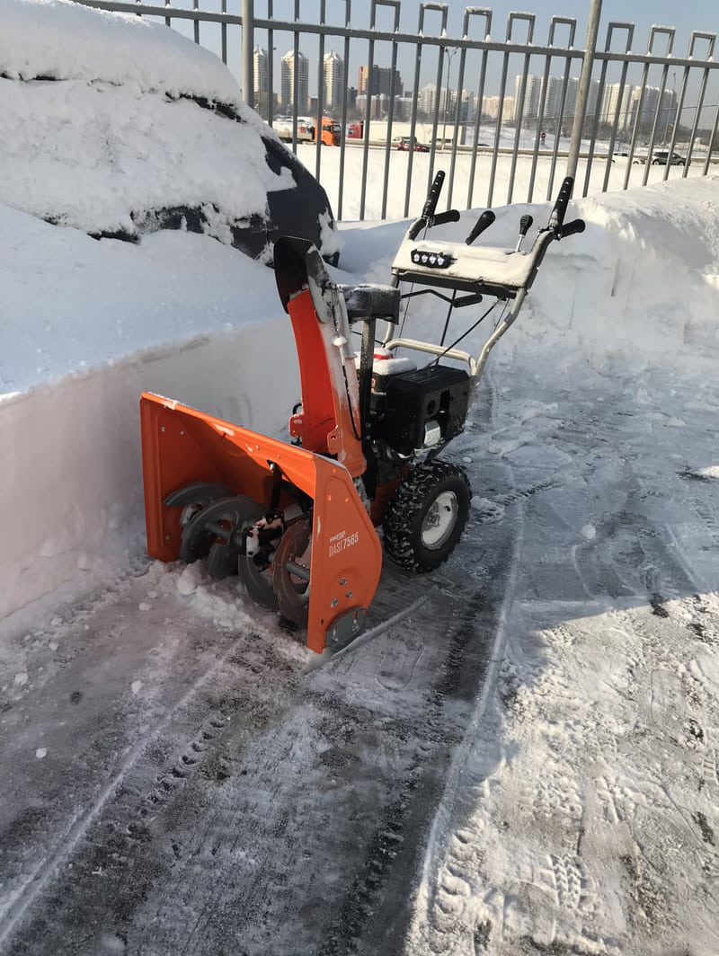 Снегоуборщик DAEWOO DAST 7565 Фото 7 Снегоуборщик DAEWOO DAST 7565 Обзор-Фото 7