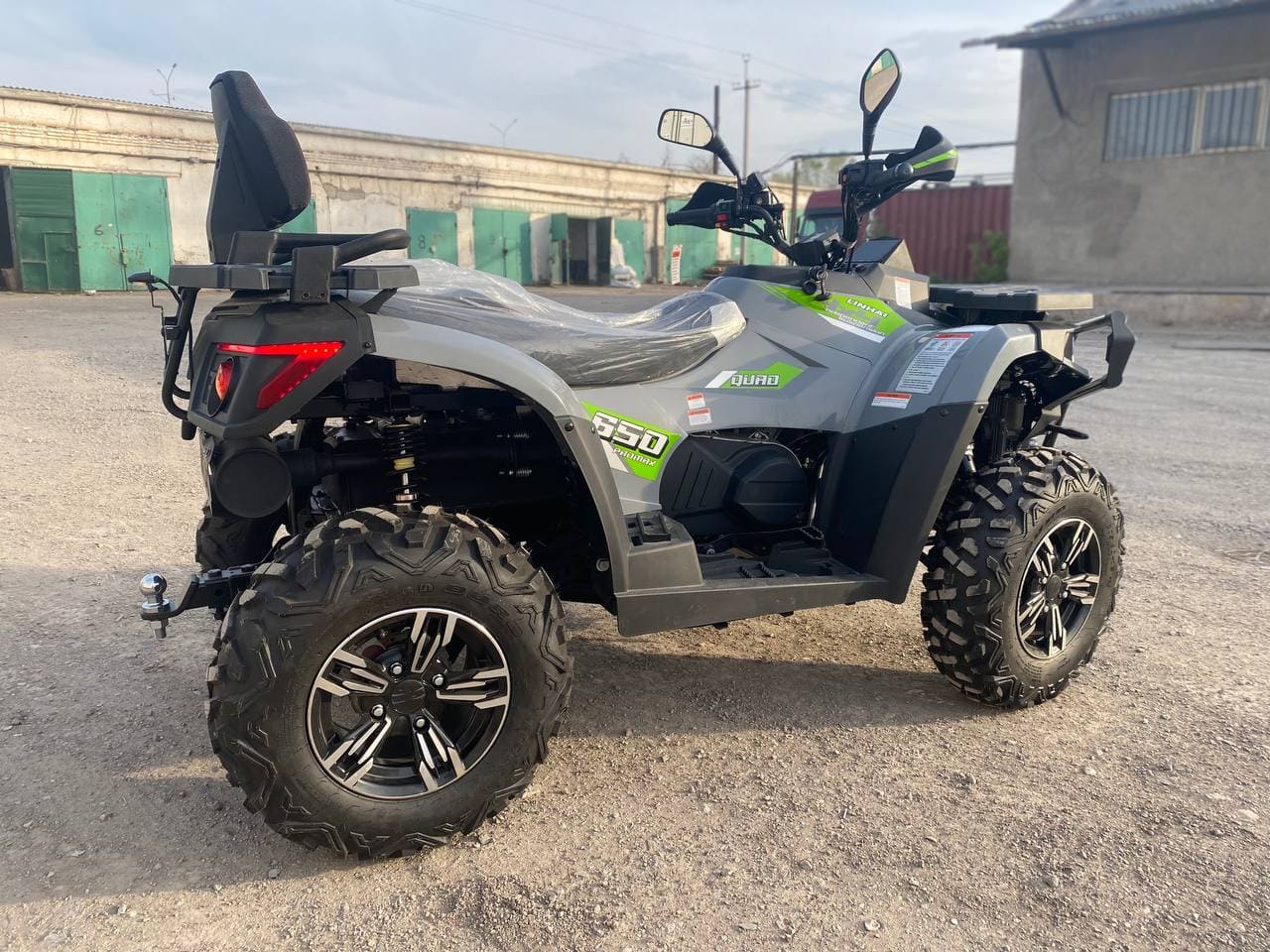 Квадроцикл LINHAI-YAMAHA M650L Promax 4x4 EFI (ПСМ) Фото 11 Квадроцикл LINHAI-YAMAHA M650L Promax 4x4 EFI (ПСМ) Обзор-Фото 11