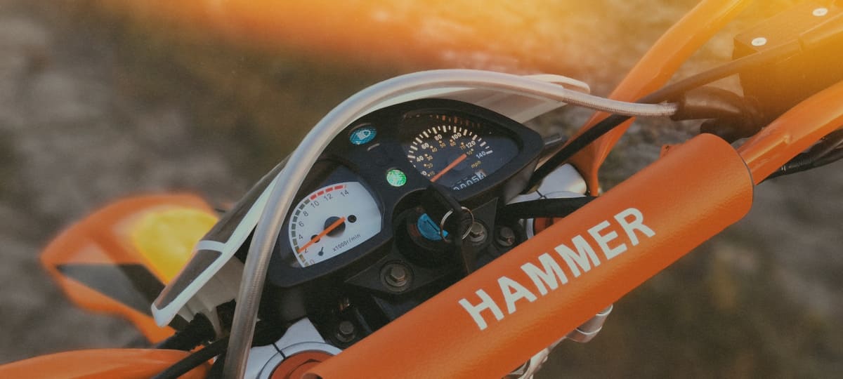 Мотоцикл HAMMER HM250 ENDURO Фото 9 Мотоцикл HAMMER HM250 ENDURO Обзор-Фото 9