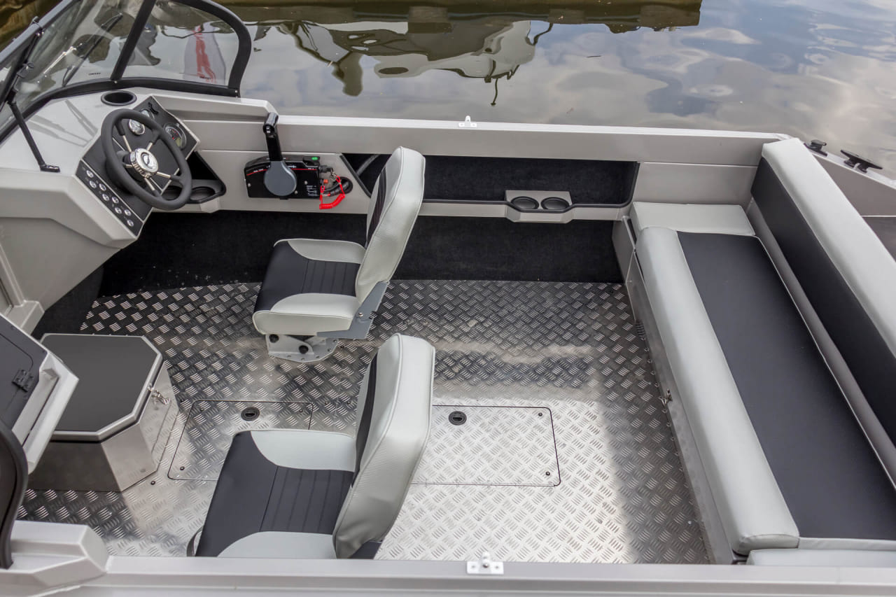 Катер-лодка алюминиевая VBOATS Yava L Fish Фото 8 Катер-лодка алюминиевая VBOATS Yava L Fish Обзор-Фото 8