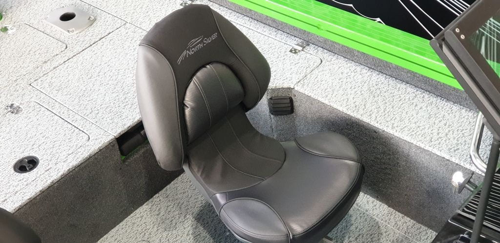 Катер-лодка алюминиевая NORTHSILVER 525 Fish Sport Фото 8 Катер-лодка алюминиевая NORTHSILVER 525 Fish Sport Обзор-Фото 8
