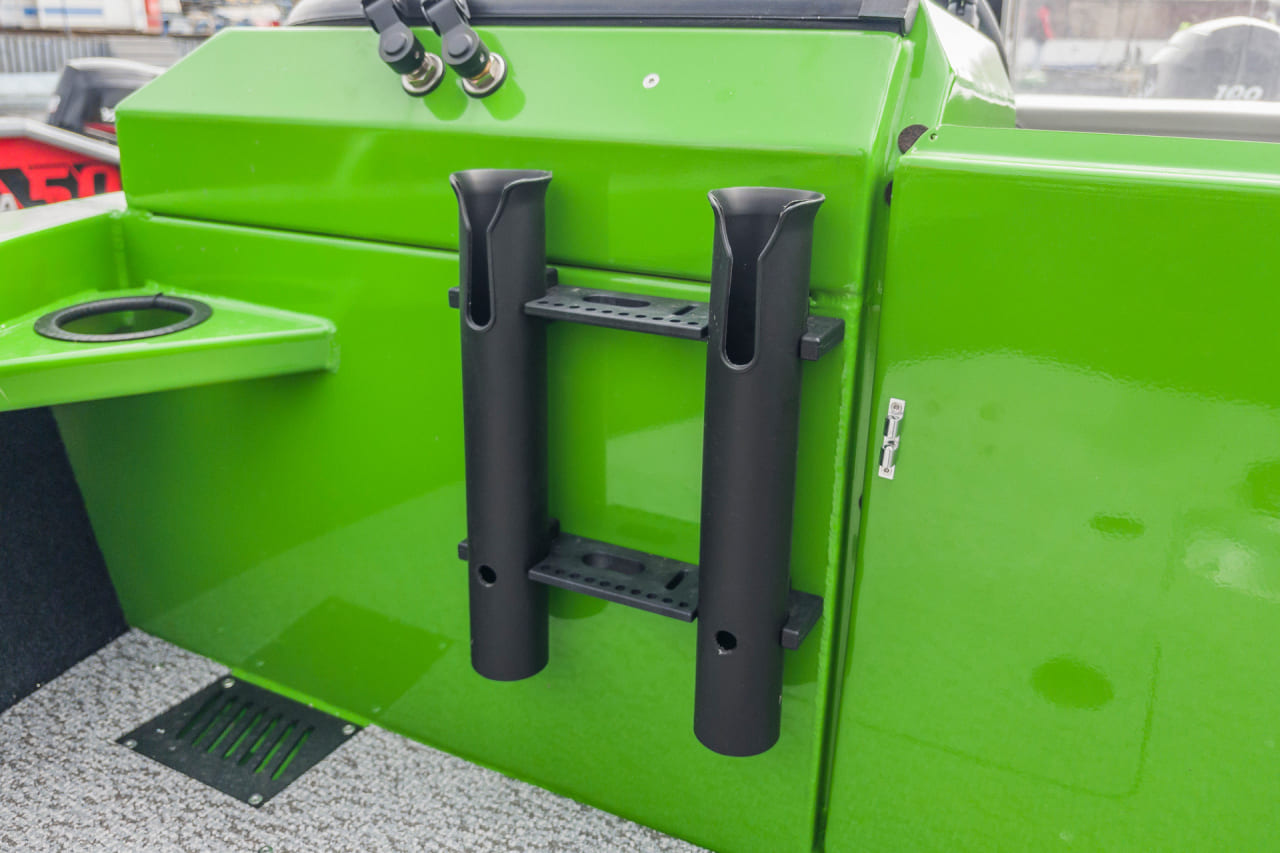 Катер-лодка алюминиевая VBOATS Yava XL Fish Фото 8 Катер-лодка алюминиевая VBOATS Yava XL Fish Обзор-Фото 8