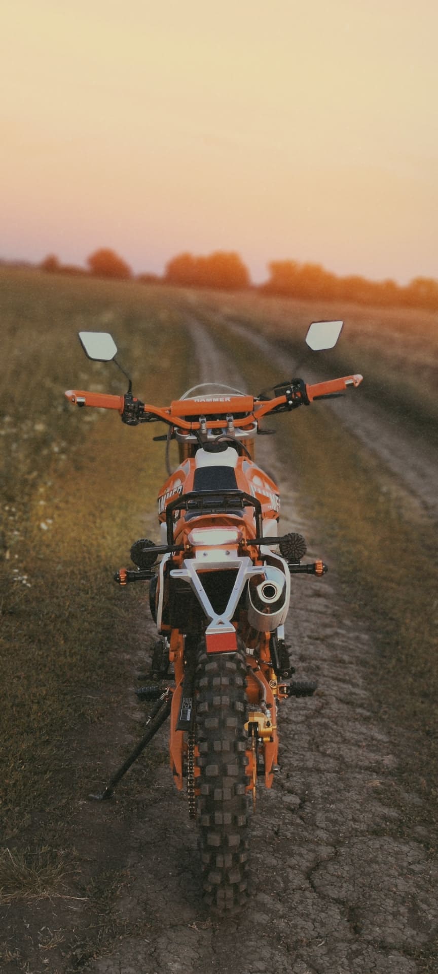 Мотоцикл HAMMER HM250 ENDURO Фото 4 Мотоцикл HAMMER HM250 ENDURO Обзор-Фото 4