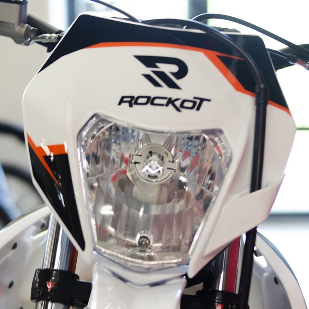 Мотоцикл кроссовый эндуро ROCKOT R5L Foxfire (250cc, 166FMM (YB250D) Фото 9 Мотоцикл кроссовый эндуро ROCKOT R5L Foxfire (250cc, 166FMM (YB250D) Обзор-Фото 9