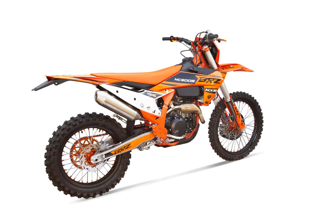 Мотоцикл BRZ MX8 NC300s 24 ENDURO Фото 5 Мотоцикл BRZ MX8 NC300s 24 ENDURO Обзор-Фото 5