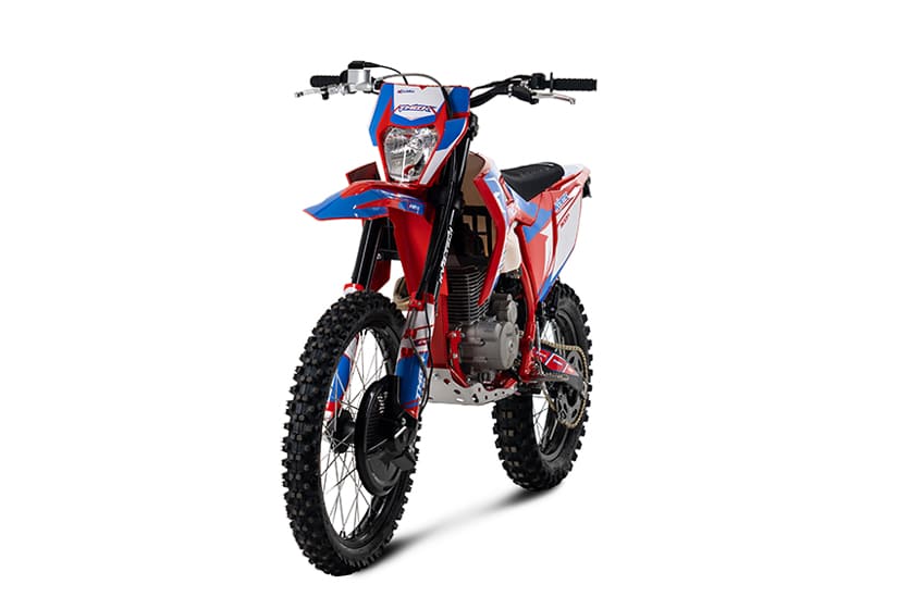 Мотоцикл TMBK Kinetic 300H ENDURO Фото 3 Мотоцикл TMBK Kinetic 300H ENDURO Обзор-Фото 3