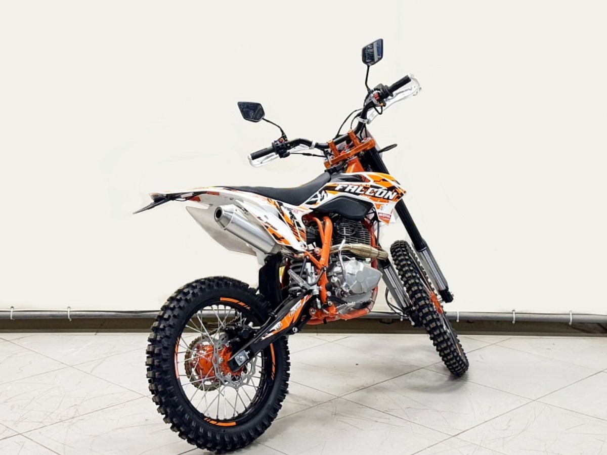 Мотоцикл кроссовый эндуро BIZON Falcon M2 300 21/18 Фото 3 Мотоцикл кроссовый эндуро BIZON Falcon M2 300 21/18 Обзор-Фото 3