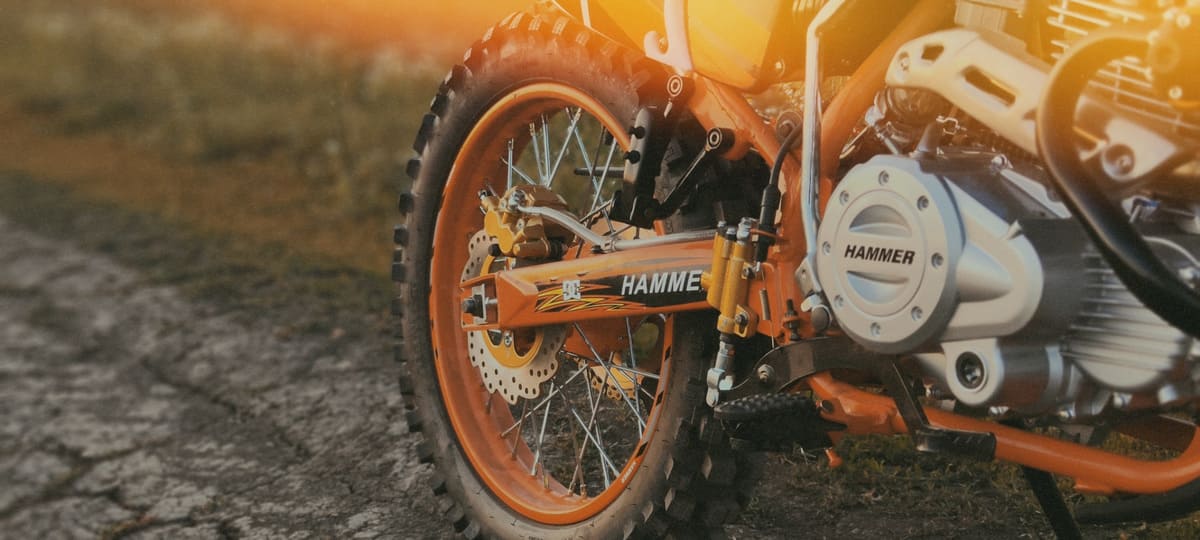 Мотоцикл HAMMER HM250 ENDURO Фото 12 Мотоцикл HAMMER HM250 ENDURO Обзор-Фото 12