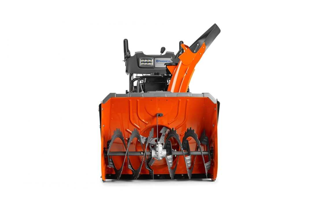 Снегоуборщик HUSQVARNA ST 330PT Фото 2 Снегоуборщик HUSQVARNA ST 330PT Обзор-Фото 2