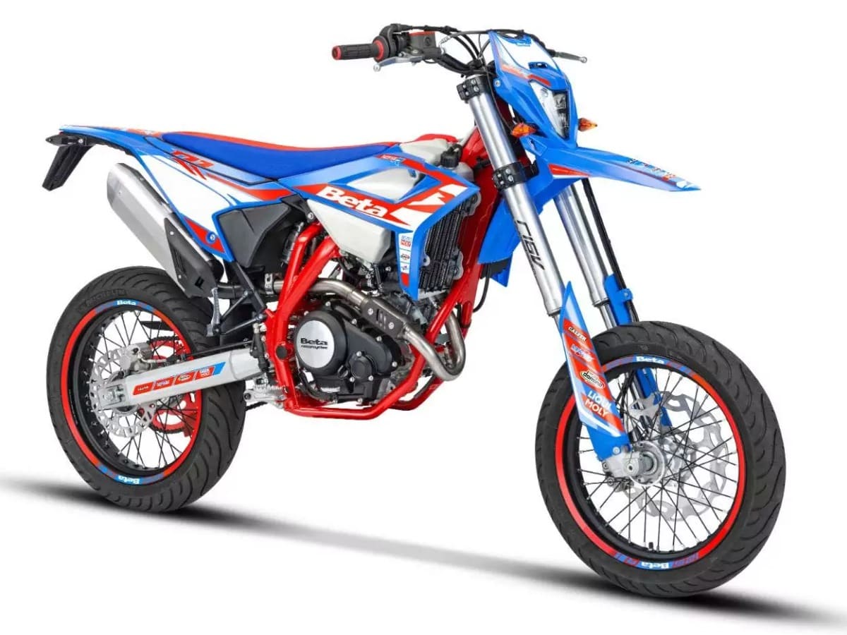 Мотоцикл кроссовый эндуро BETA RR 4T 125 R Фото 2 Мотоцикл кроссовый эндуро BETA RR 4T 125 R Обзор-Фото 2