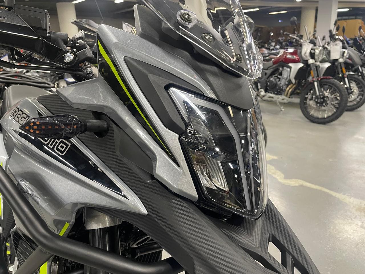 Мотоцикл REGULMOTO ADV 300 S Фото 5 Мотоцикл REGULMOTO ADV 300 S Обзор-Фото 5