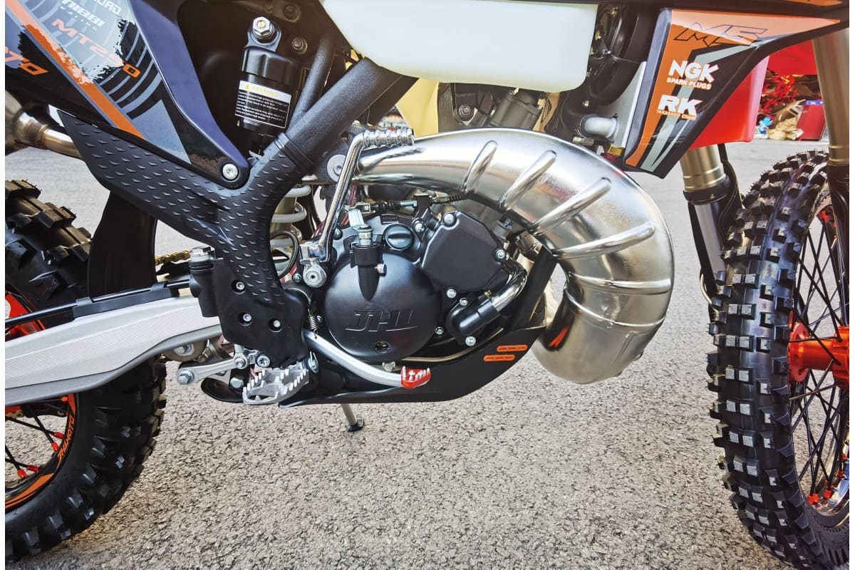 Мотоцикл JHL M5 MT250 (1E66MM) ENDURO Фото 16 Мотоцикл JHL M5 MT250 (1E66MM) ENDURO Обзор-Фото 16