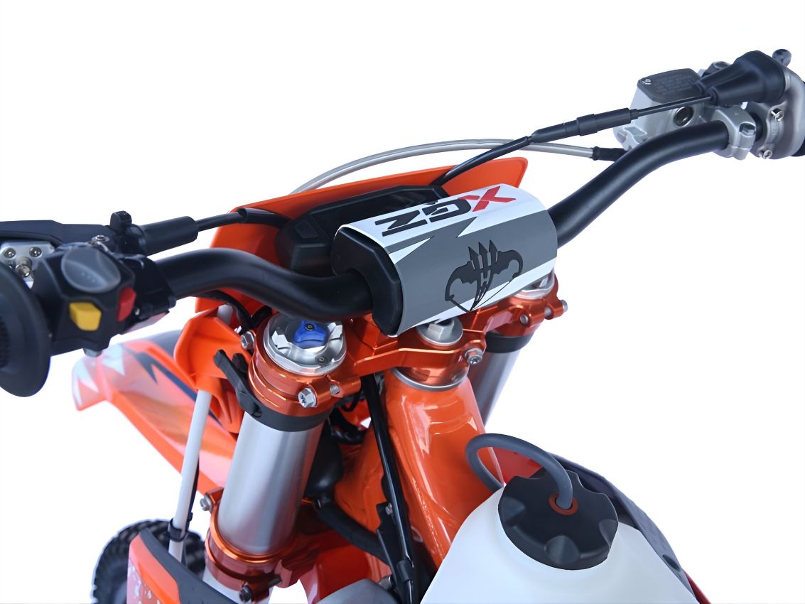 Мотоцикл XGZ K26-NB300 ENDURO Фото 3 Мотоцикл XGZ K26-NB300 ENDURO Обзор-Фото 3