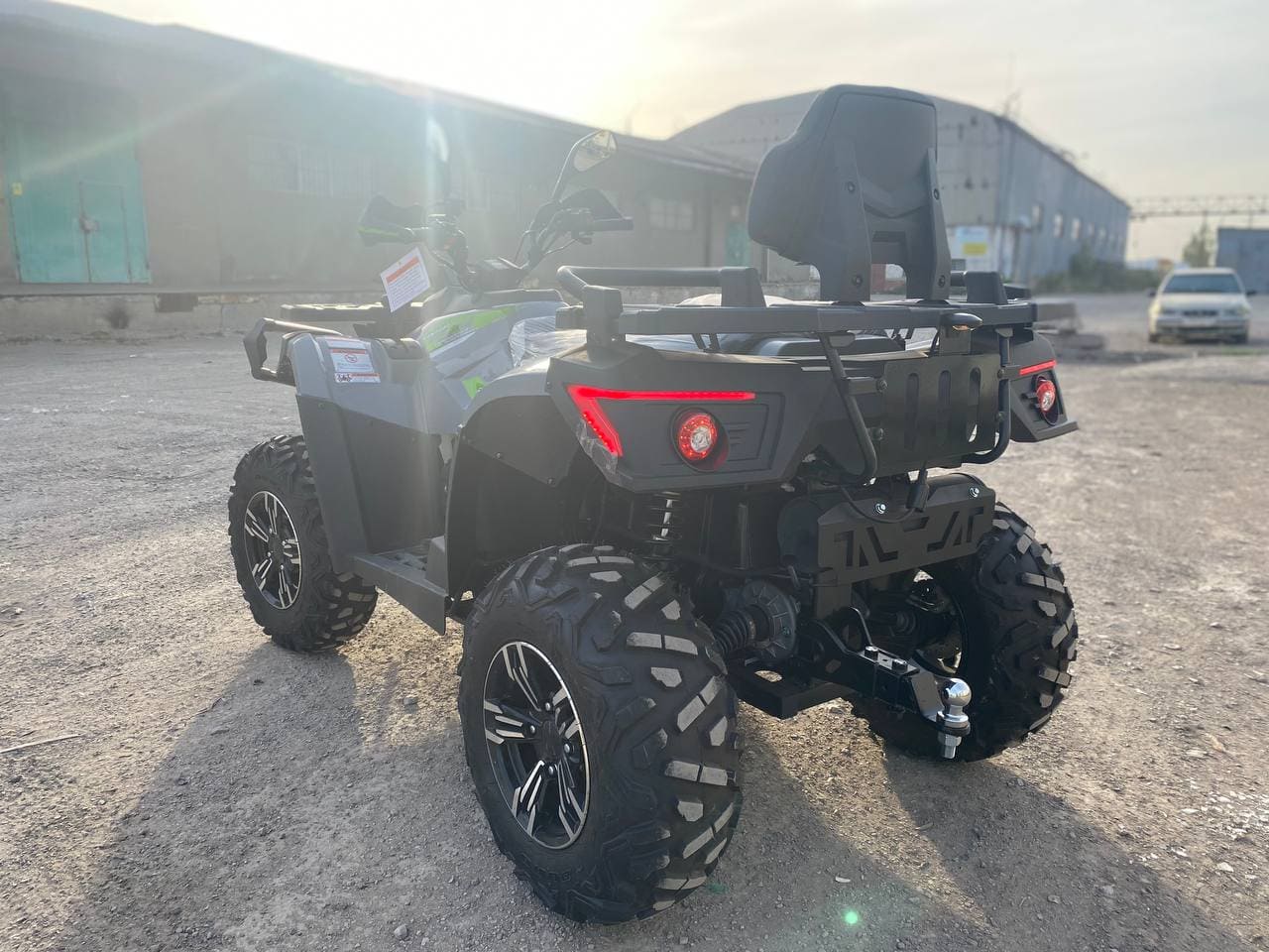 Квадроцикл LINHAI-YAMAHA M650L Promax 4x4 EFI (ПСМ) Фото 13 Квадроцикл LINHAI-YAMAHA M650L Promax 4x4 EFI (ПСМ) Обзор-Фото 13