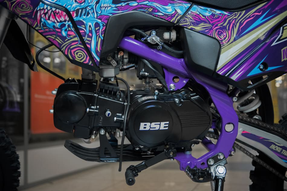 Мотоцикл BSE MX 125 17/14 Purple Dragon PITBIKE Фото 5 Мотоцикл BSE MX 125 17/14 Purple Dragon PITBIKE Обзор-Фото 5