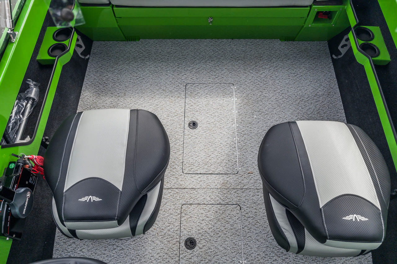 Катер-лодка алюминиевая VBOATS Yava XL Fish Фото 9 Катер-лодка алюминиевая VBOATS Yava XL Fish Обзор-Фото 9