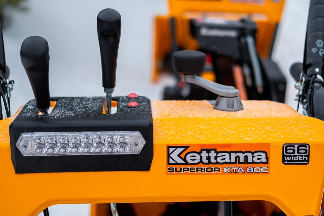 Снегоуборщик KETTAMA Luxe KTA80-C Superior Фото 18 Снегоуборщик KETTAMA Luxe KTA80-C Superior Обзор-Фото 18