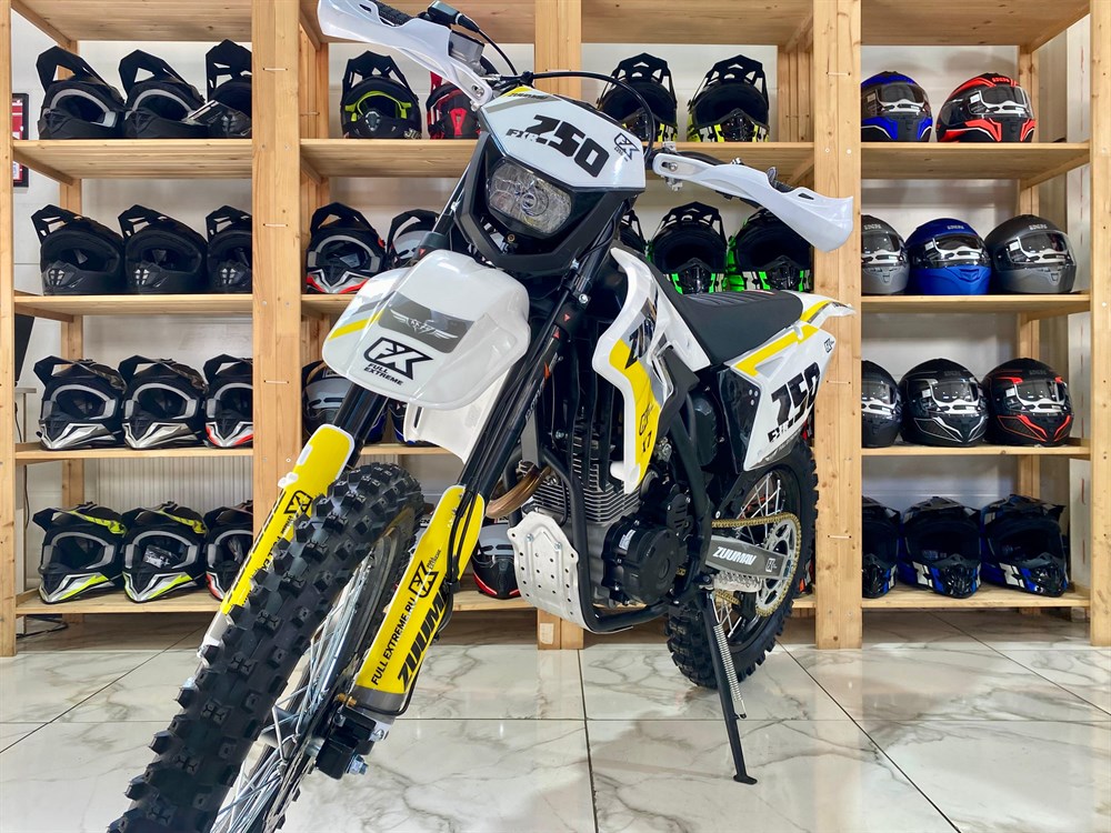 Мотоцикл ZUUMAV FX X7 FXR 250 ENDURO Фото 5 Мотоцикл ZUUMAV FX X7 FXR 250 ENDURO Обзор-Фото 5