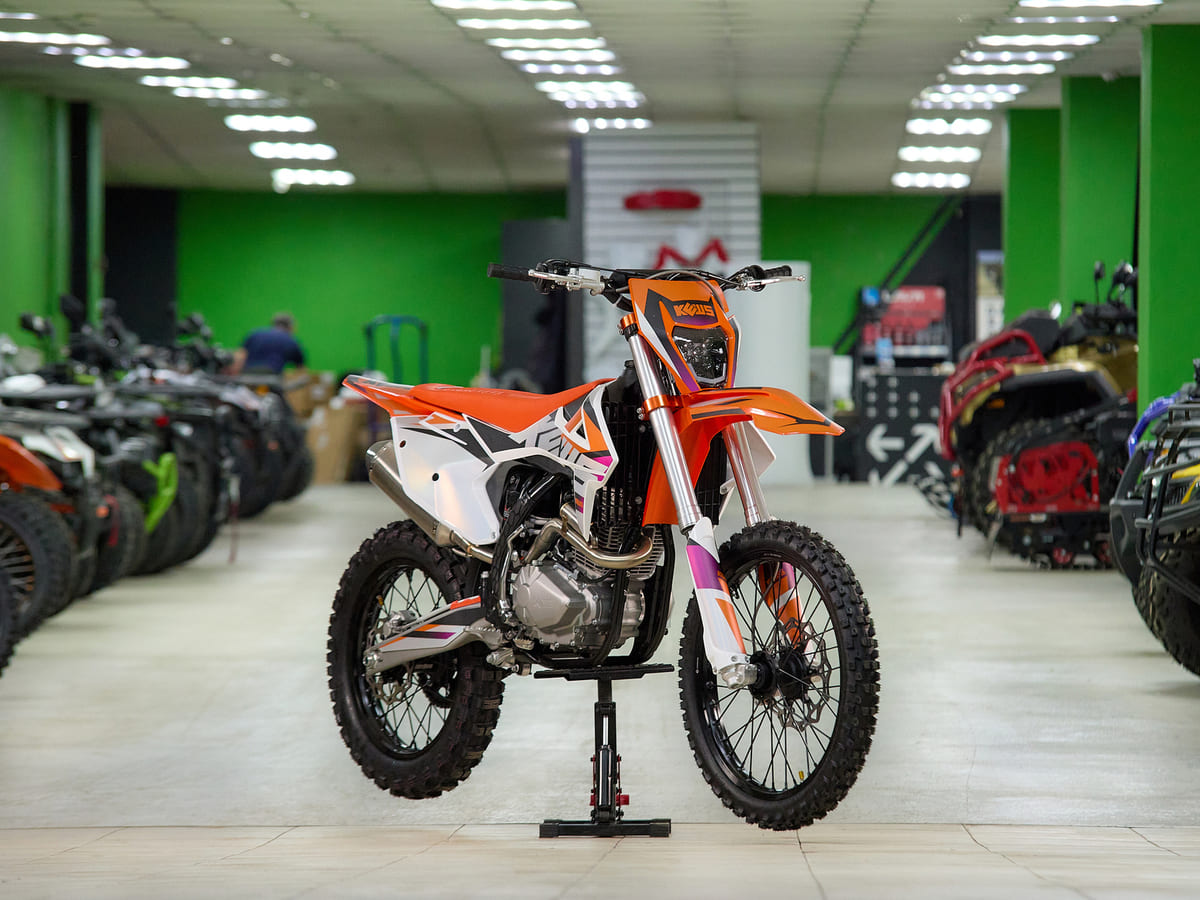 Мотоцикл KEWS K16 PR300 21/18 ENDURO Фото 4 Мотоцикл KEWS K16 PR300 21/18 ENDURO Обзор-Фото 4