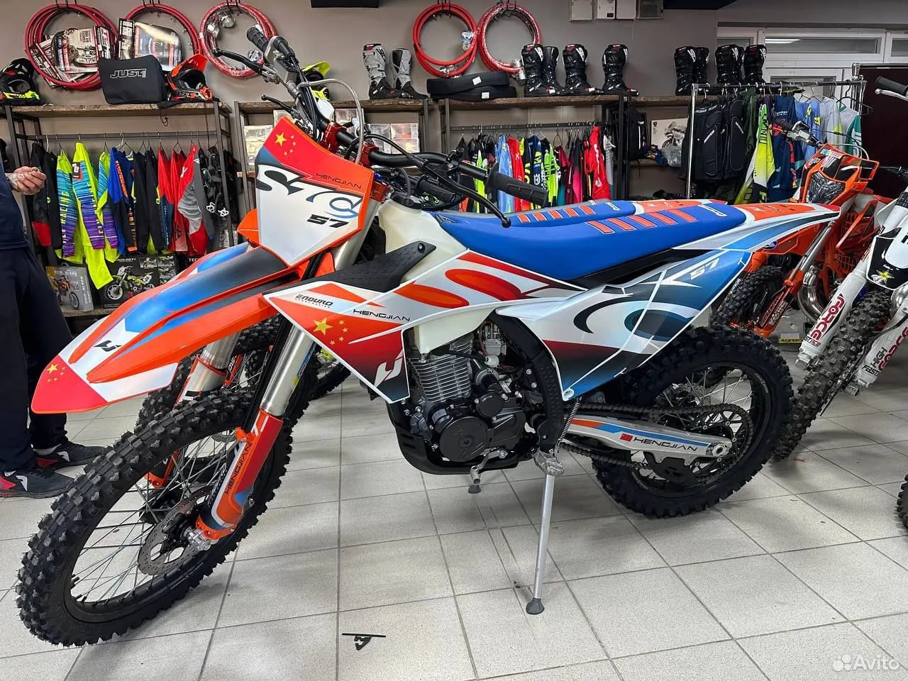 Мотоцикл HENGJIAN S7-YB300H ENDURO Фото 2 Мотоцикл HENGJIAN S7-YB300H ENDURO Обзор-Фото 2