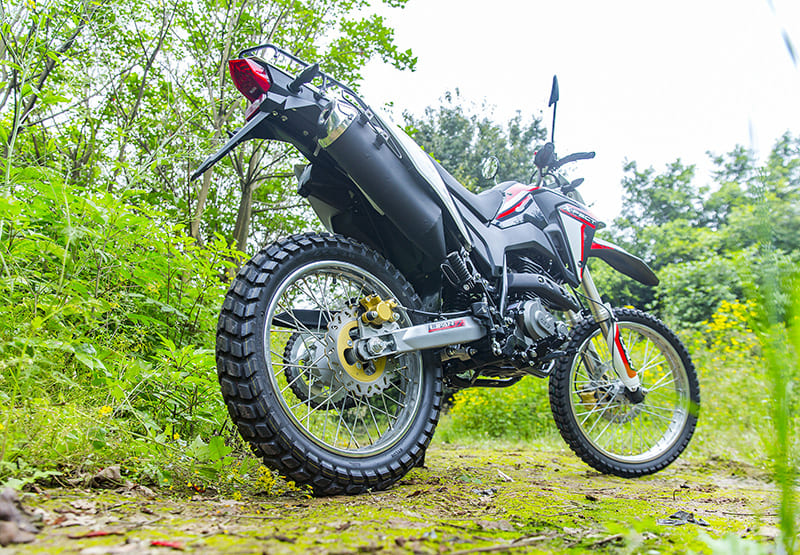 Мотоцикл LIFAN LF250GY-3 ТУРЭНДУРО Фото 17 Мотоцикл LIFAN LF250GY-3 ТУРЭНДУРО Обзор-Фото 17