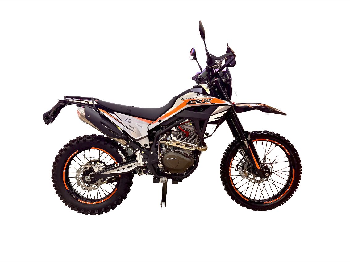 Мотоцикл REGULMOTO CR-X 300 ENDURO Фото 2 Мотоцикл REGULMOTO CR-X 300 ENDURO Обзор-Фото 2