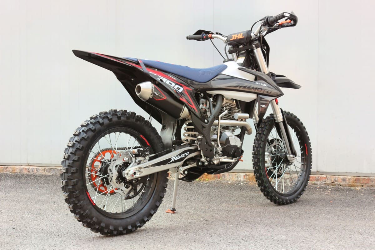 Мотоцикл JHL Z3+ CB300 (175FMM) ENDURO Фото 7 Мотоцикл JHL Z3+ CB300 (175FMM) ENDURO Обзор-Фото 7