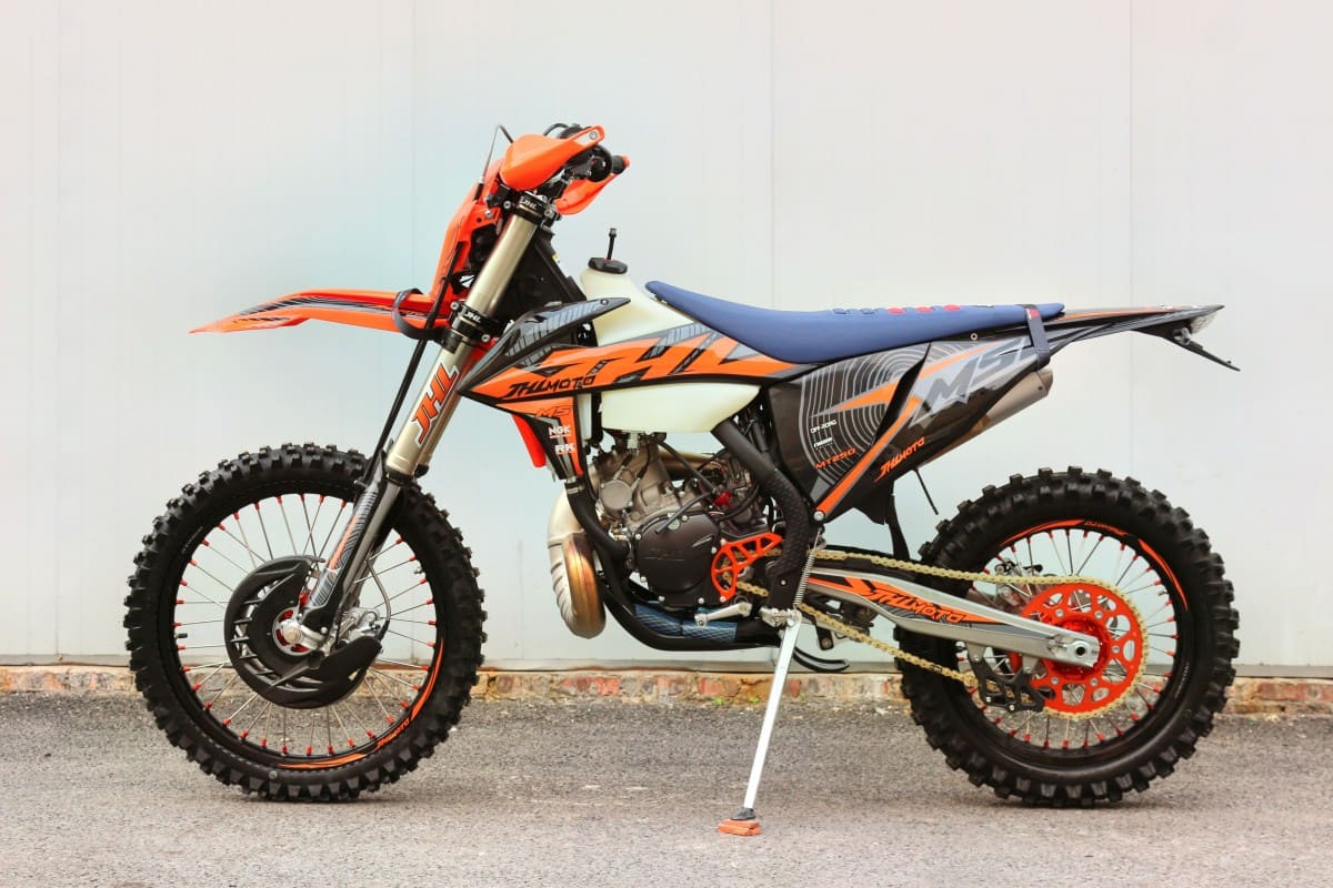 Мотоцикл JHL M5 MT250 (1E66MM) ENDURO Фото 2 Мотоцикл JHL M5 MT250 (1E66MM) ENDURO Обзор-Фото 2