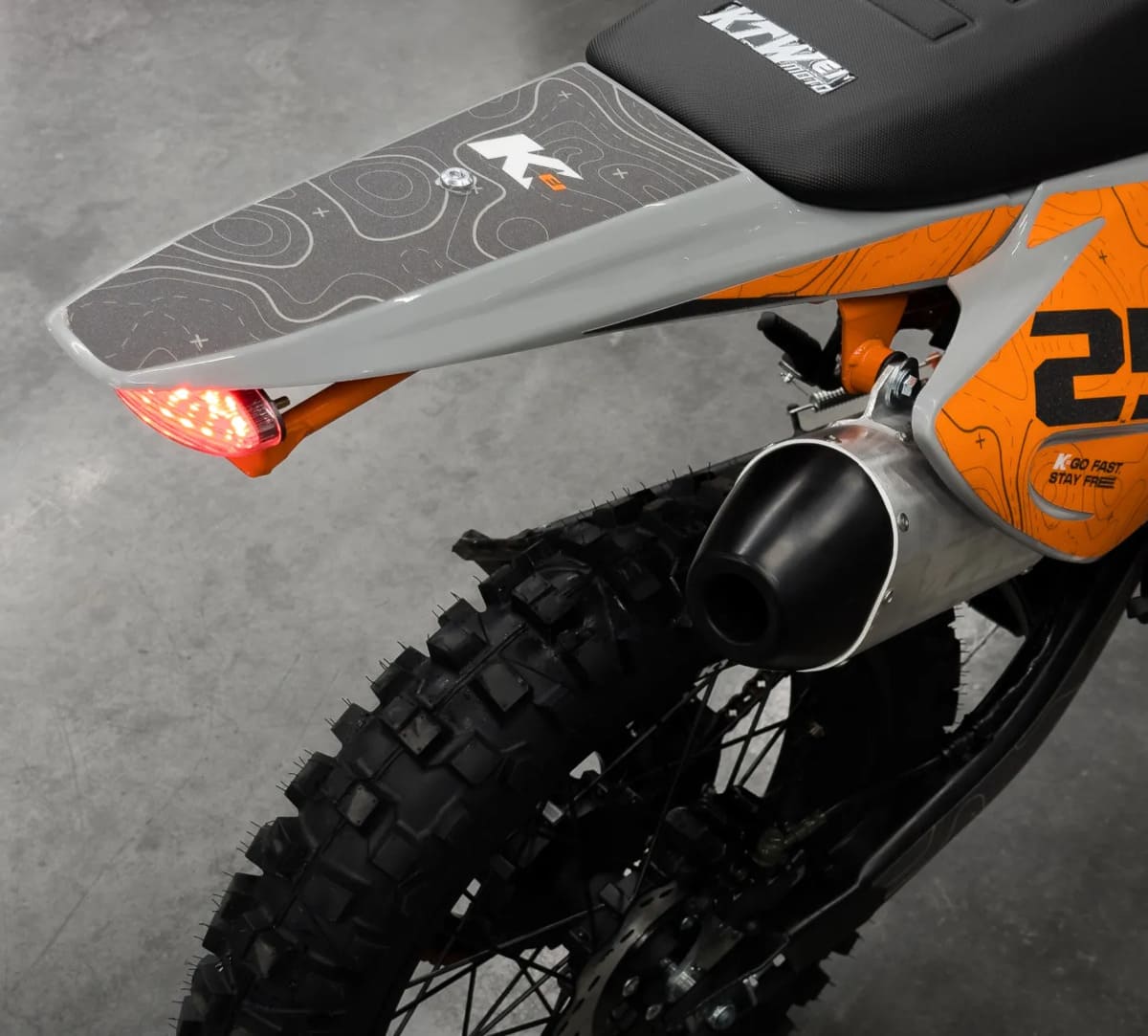 Мотоцикл KTW CQR CB250D ENDURO Фото 9 Мотоцикл KTW CQR CB250D ENDURO Обзор-Фото 9