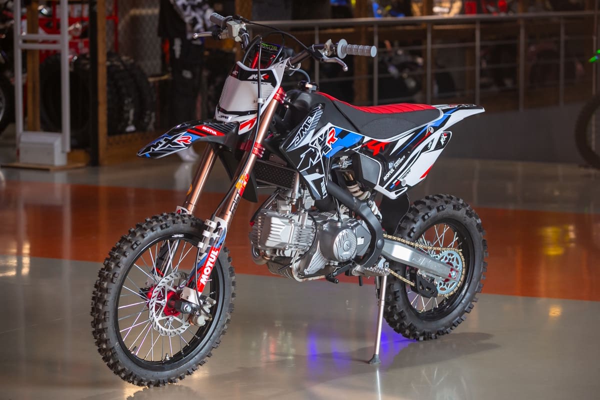 Мотоцикл JMC 190 V3.0 SP 17/14 ENDURO Фото 3 Мотоцикл JMC 190 V3.0 SP 17/14 ENDURO Обзор-Фото 3