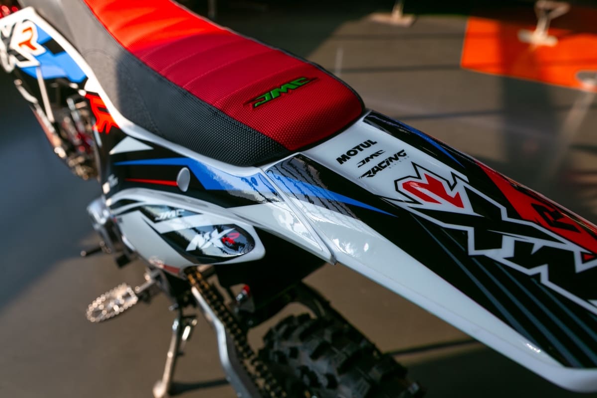 Мотоцикл JMC 190 V3.0 SP 17/14 ENDURO Фото 11 Мотоцикл JMC 190 V3.0 SP 17/14 ENDURO Обзор-Фото 11