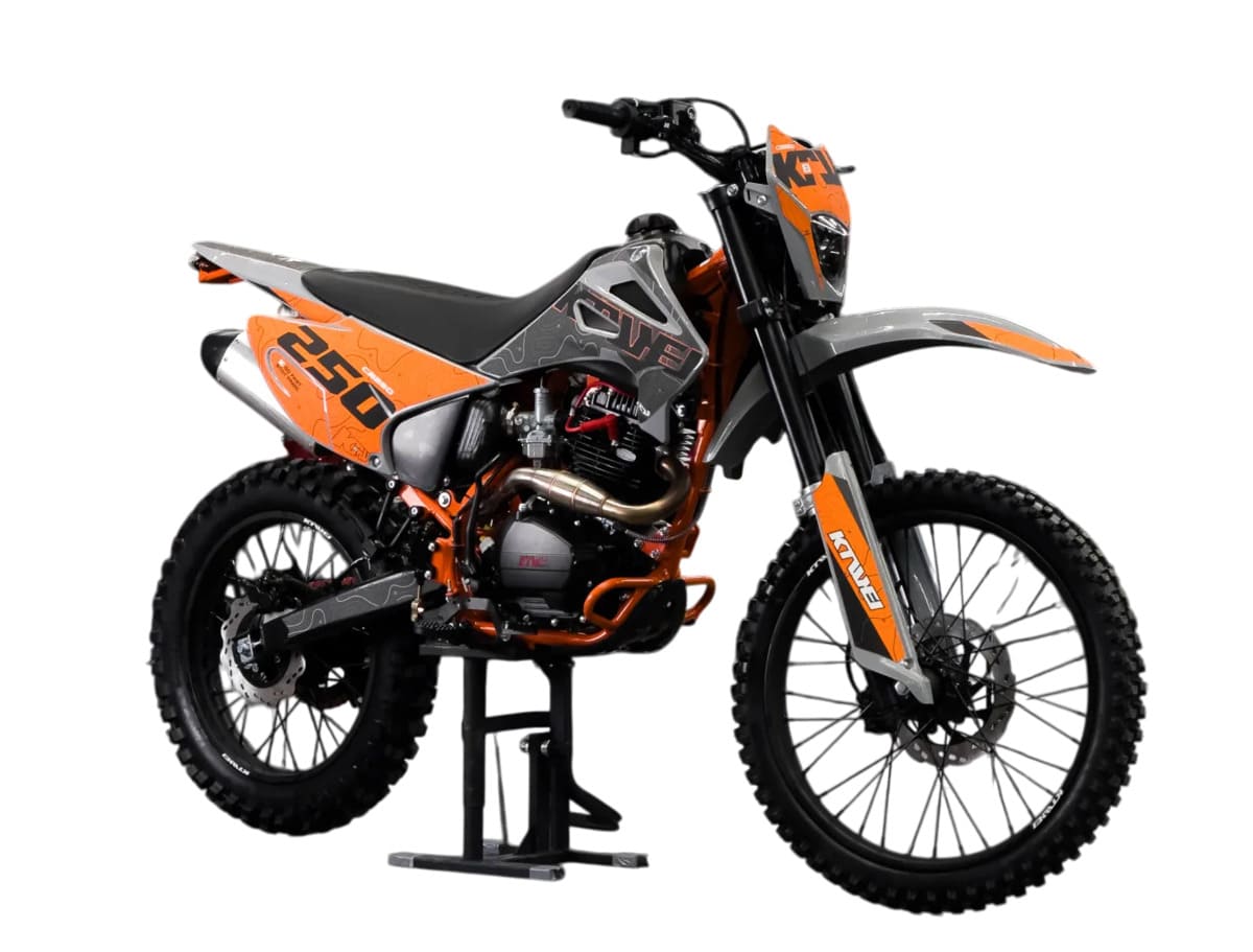 Мотоцикл KTW CQR CB250D ENDURO Фото 1 Мотоцикл KTW CQR CB250D ENDURO Обзор-Фото 1
