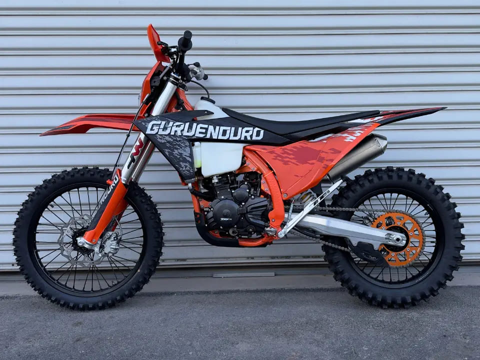 Мотоцикл GURUENDURO NB300X ENDURO Фото 3 Мотоцикл GURUENDURO NB300X ENDURO Обзор-Фото 3