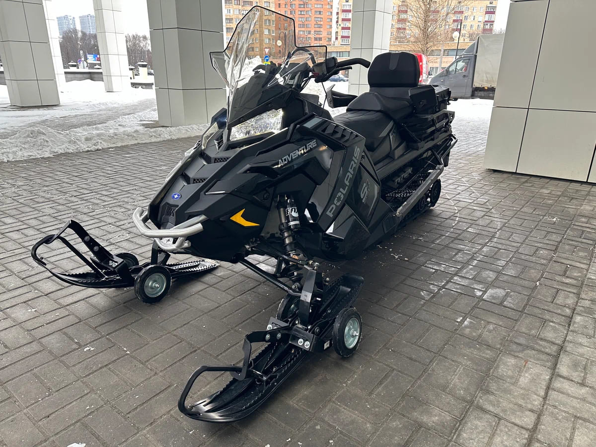 Снегоход POLARIS Titan Adventure ProStar S4 Фото 5 Снегоход POLARIS Titan Adventure ProStar S4 Обзор-Фото 5