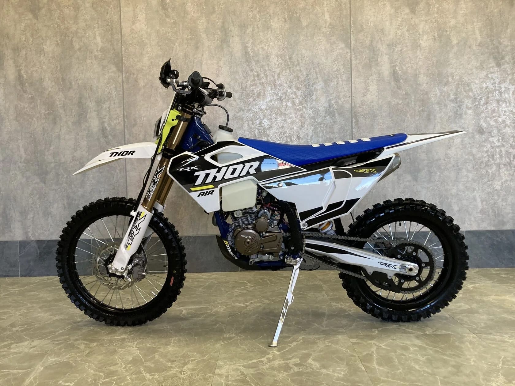Мотоцикл TRX Thor 300 Air ENDURO Фото 2 Мотоцикл TRX Thor 300 Air ENDURO Обзор-Фото 2