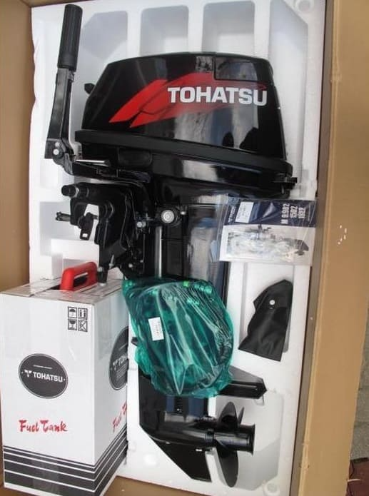 Лодка ПВХ YUKONA 330TSE Фанера + 2х-тактный лодочный мотор TOHATSU M 9.9 D2 S Фото 4 Лодка ПВХ YUKONA 330TSE Фанера + 2х-тактный лодочный мотор TOHATSU M 9.9 D2 S Обзор-Фото 4