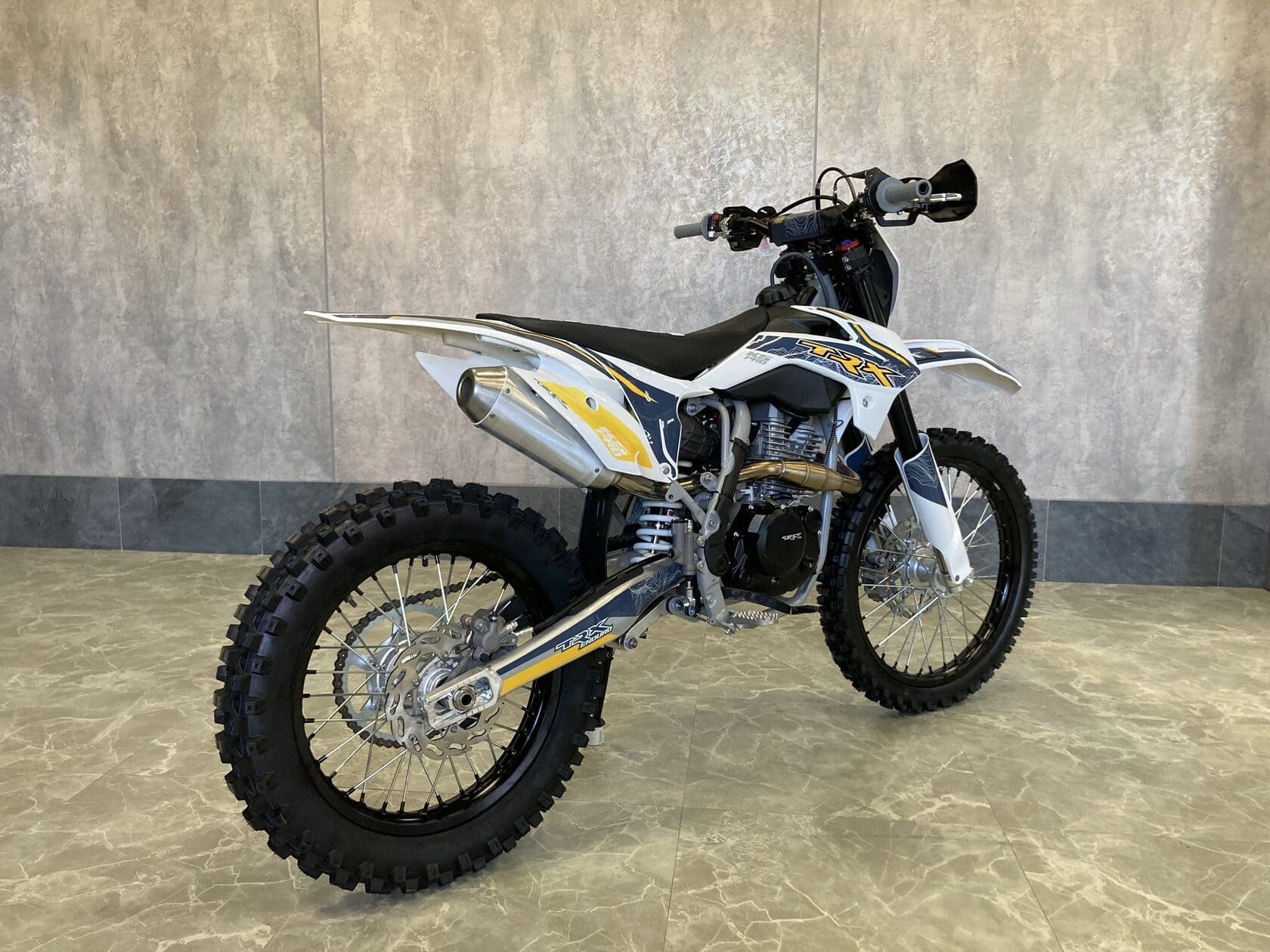 Мотоцикл TRX Start 300 Pro YB ENDURO Фото 2 Мотоцикл TRX Start 300 Pro YB ENDURO Обзор-Фото 2