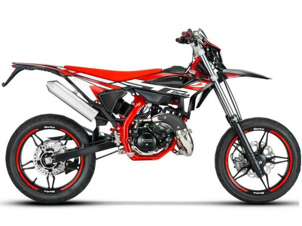 Мотоцикл кроссовый эндуро BETA RR 2T 50 Фото 1 Мотоцикл кроссовый эндуро BETA RR 2T 50 Обзор-Фото 1