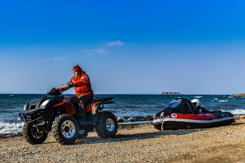 Лодка ПВХ STORMLINE Heavy Duty AL 380 + 2х-тактный лодочный мотор TOHATSU M 25 S Фото 12 Лодка ПВХ STORMLINE Heavy Duty AL 380 + 2х-тактный лодочный мотор TOHATSU M 25 S Обзор-Фото 12