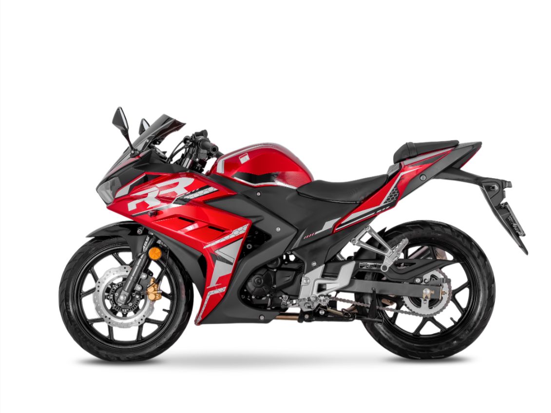 Мотоцикл SHARMAX GP 301D Фото 2 Мотоцикл SHARMAX GP 301D Обзор-Фото 2