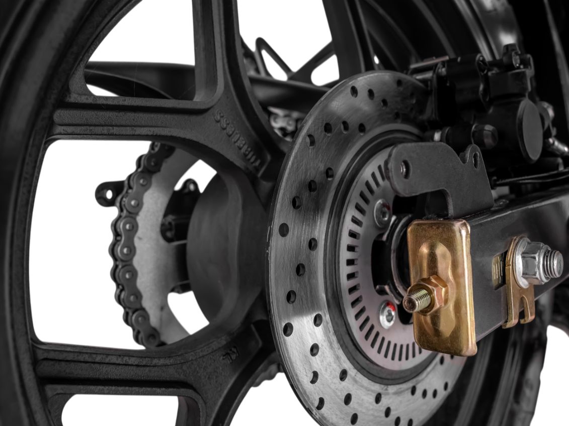 Мотоцикл SHARMAX GP 301D Фото 13 Мотоцикл SHARMAX GP 301D Обзор-Фото 13