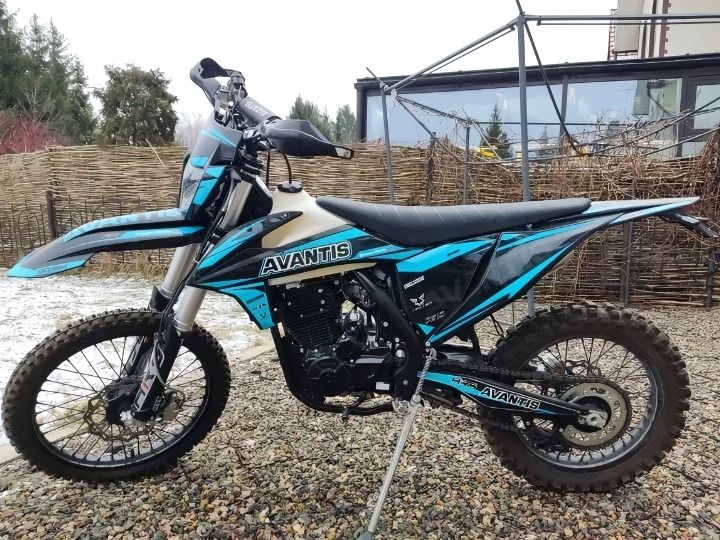 Мотоцикл AVANTIS ENDURO 250 DOHC PRO EFI EXCLUSIVE ARS Б/У Фото 1 Мотоцикл AVANTIS ENDURO 250 DOHC PRO EFI EXCLUSIVE ARS Б/У Обзор-Фото 1