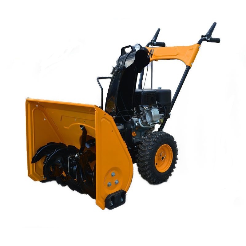 Снегоуборщик GARDENPRO KCD24-F Фото 2 Снегоуборщик GARDENPRO KCD24-F Обзор-Фото 2