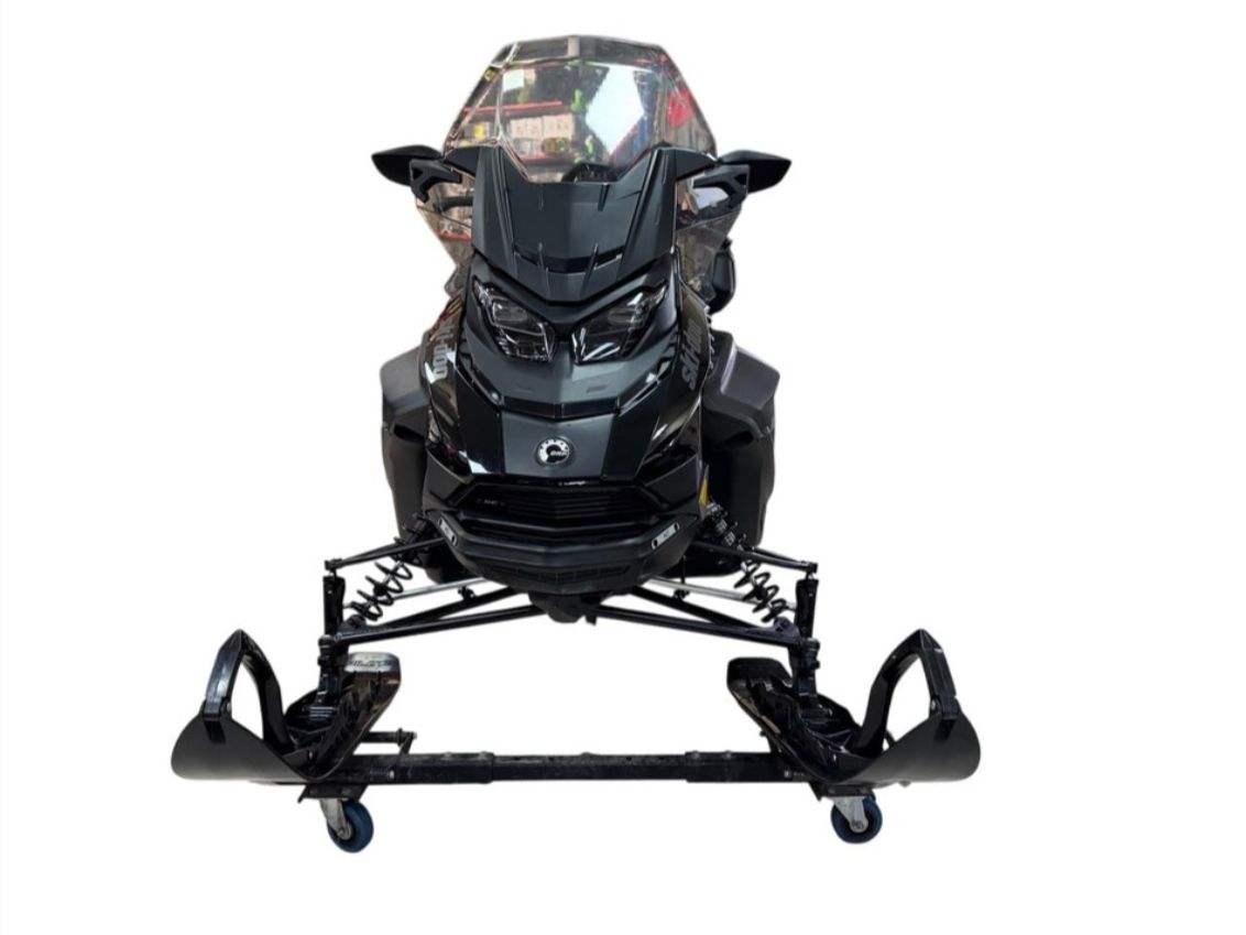 Снегоход BRP Ski-Doo Expedition SE 900 Ace 2026 Фото 2 Снегоход BRP Ski-Doo Expedition SE 900 Ace 2026 Обзор-Фото 2