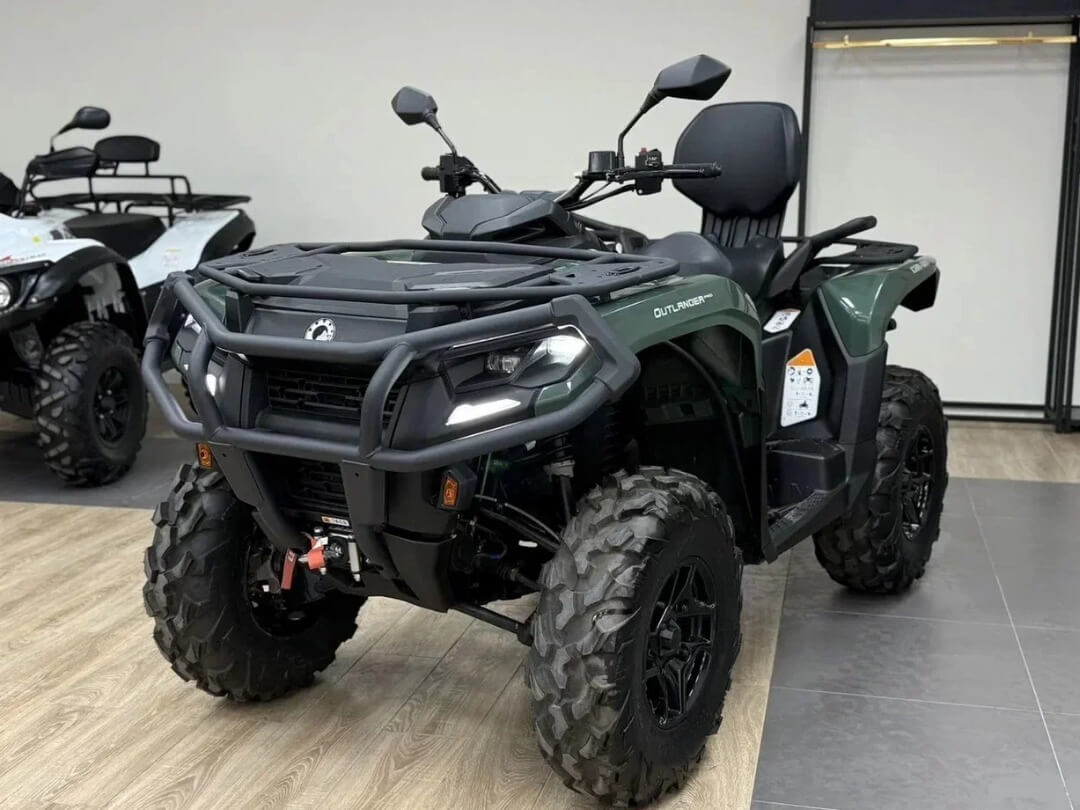 Квадроцикл BRP Can-Am Outlander Max PRO XU HD7 T Б/У Фото 1 Квадроцикл BRP Can-Am Outlander Max PRO XU HD7 T Б/У Обзор-Фото 1