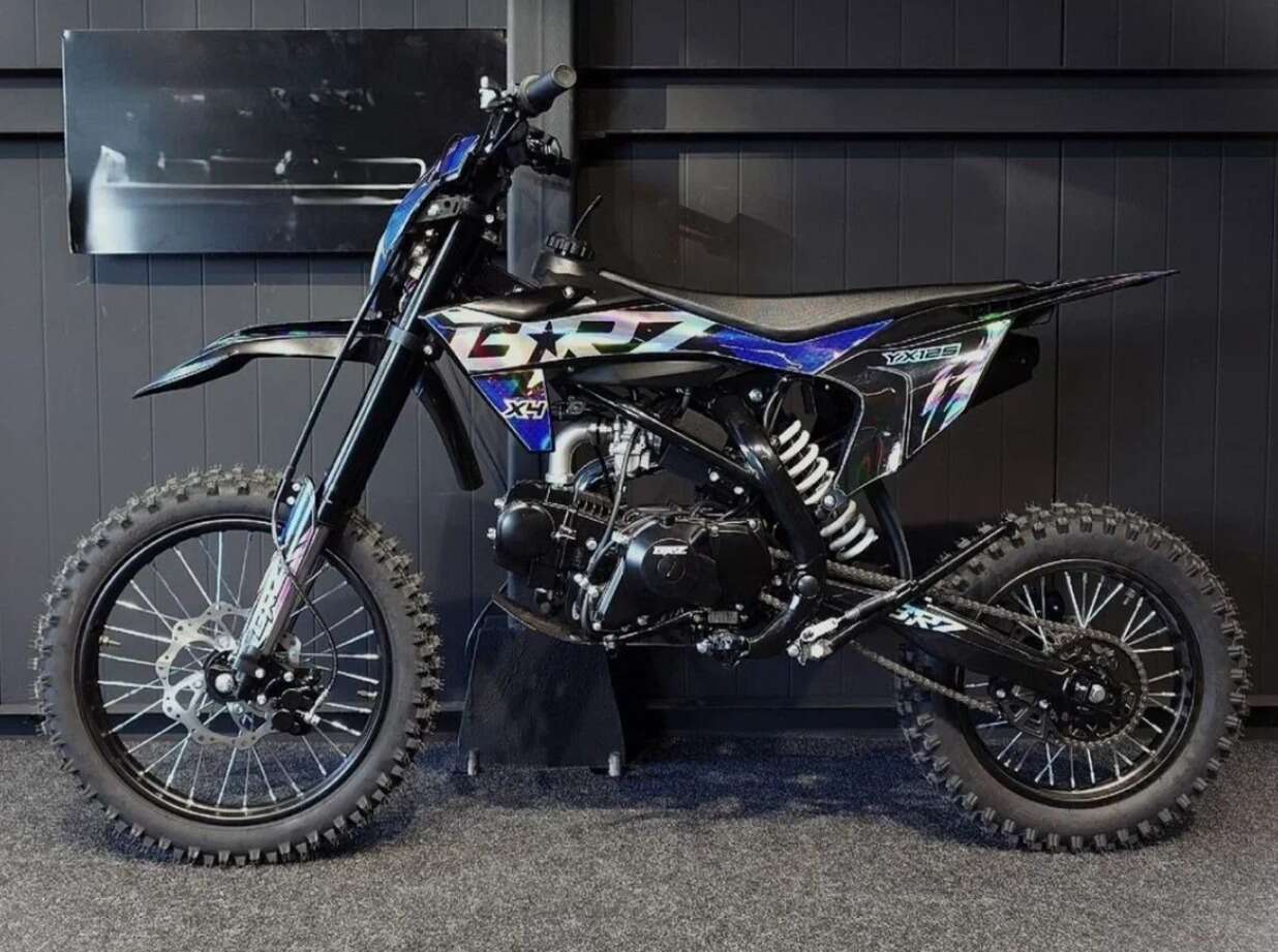 Мотоцикл BRZ X4 YX125 17/14 PITBIKE Б/У Фото 2 Мотоцикл BRZ X4 YX125 17/14 PITBIKE Б/У Обзор-Фото 2